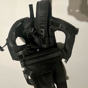 Pet carrier for medium size dogs by WindyTails